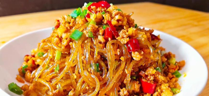 蚂蚁上树的传统食材有哪些?如何制作正宗蚂蚁上树?